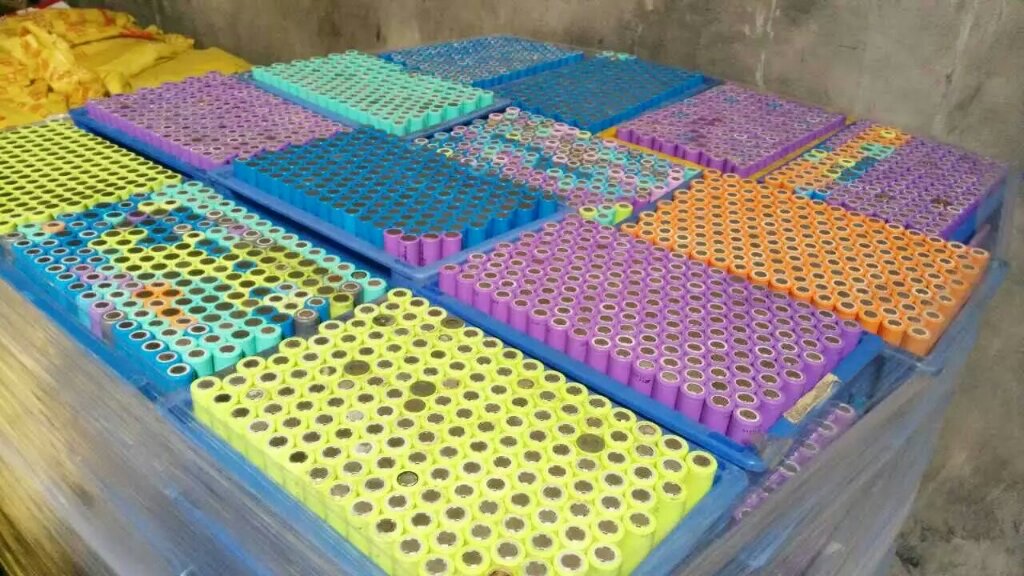 重庆回收锂电池厂家简述锂电池出现短路的原因